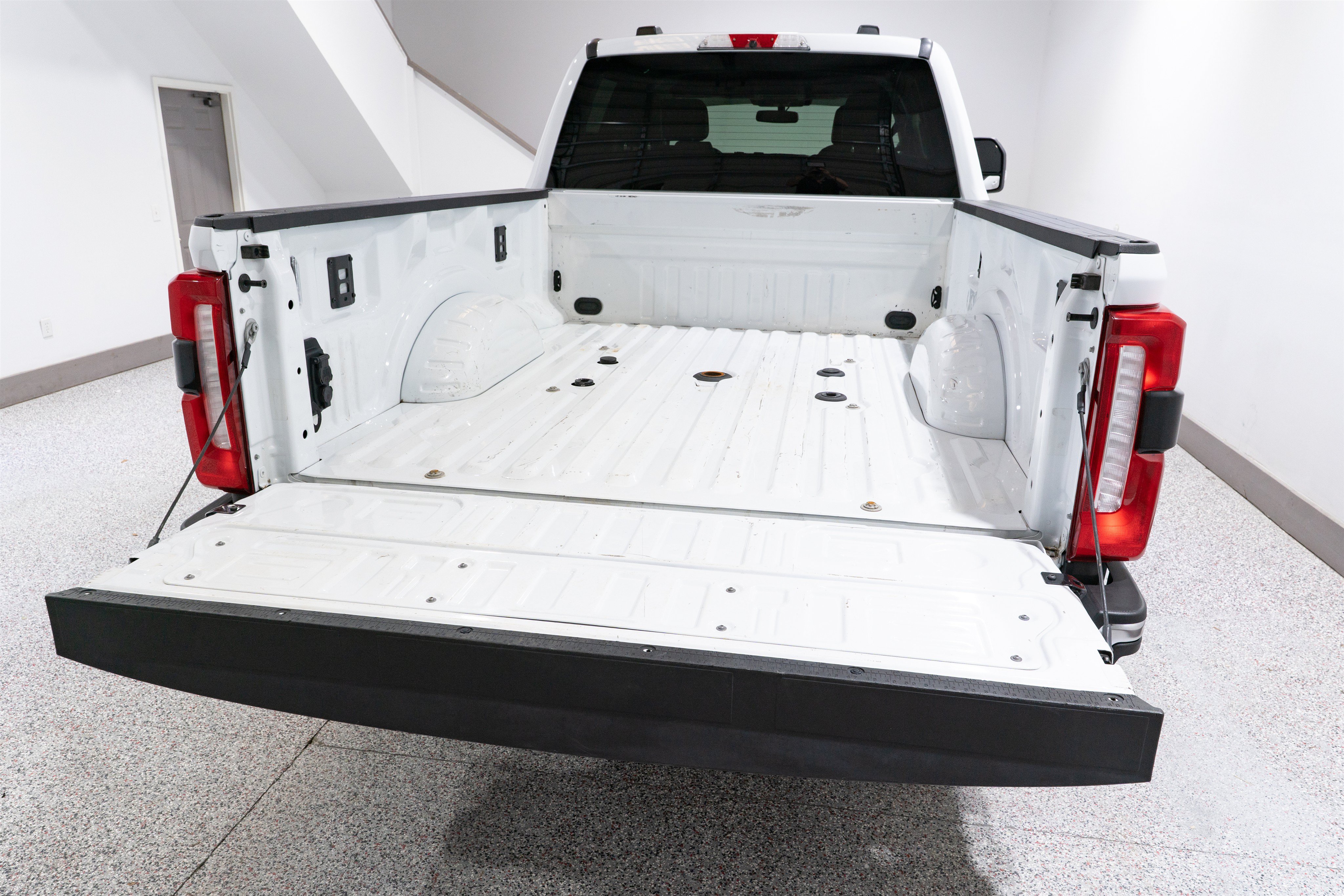 Used 2025 Ford F250 Lariat AWD/4WD image 11