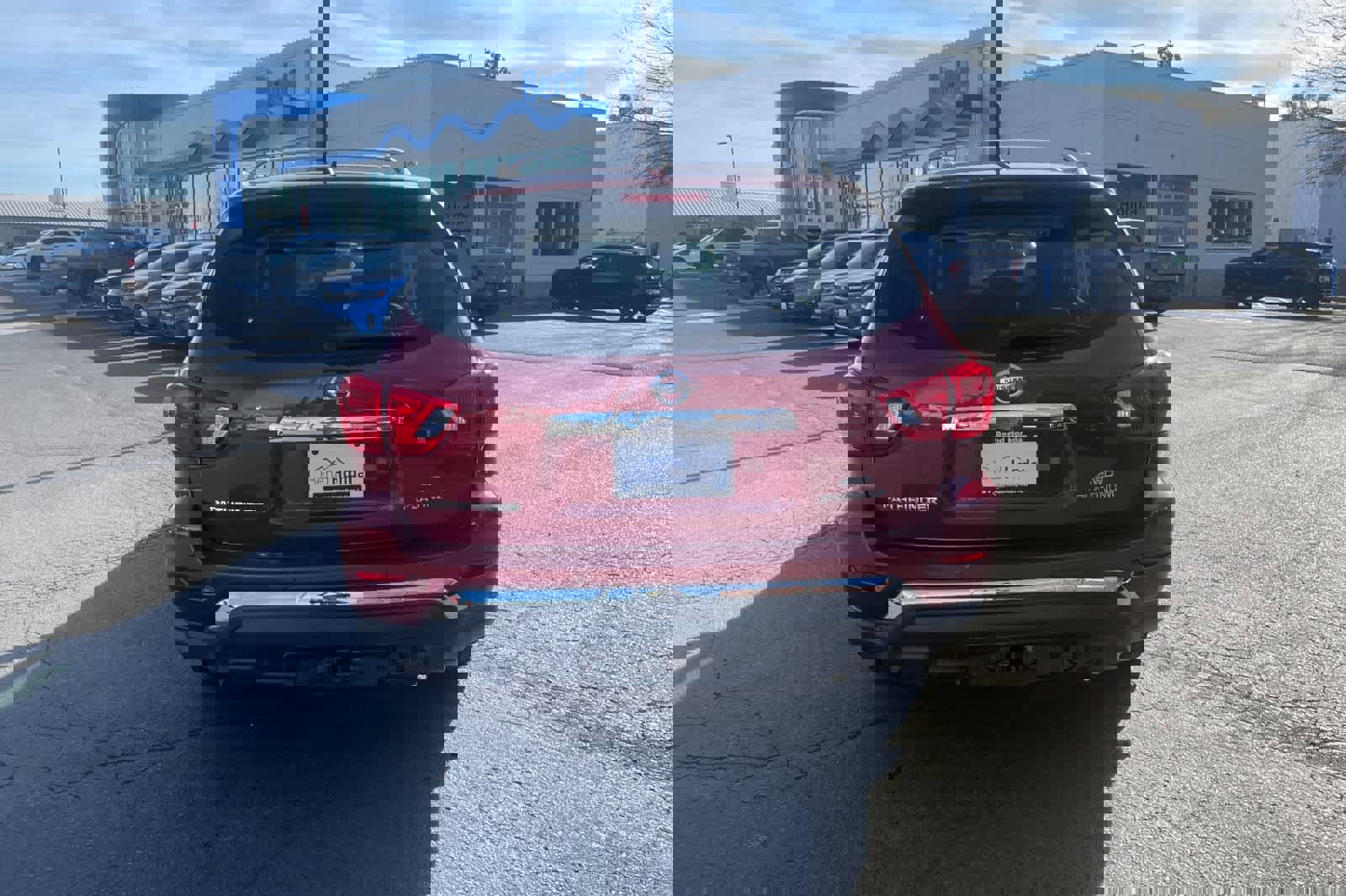 Used 2017 Nissan Pathfinder Platinum image 7