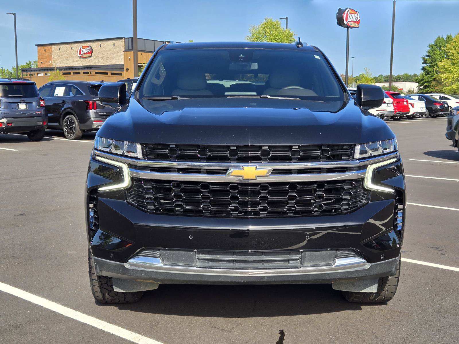 Used 2023 Chevrolet Tahoe LS AWD/4WD image 3