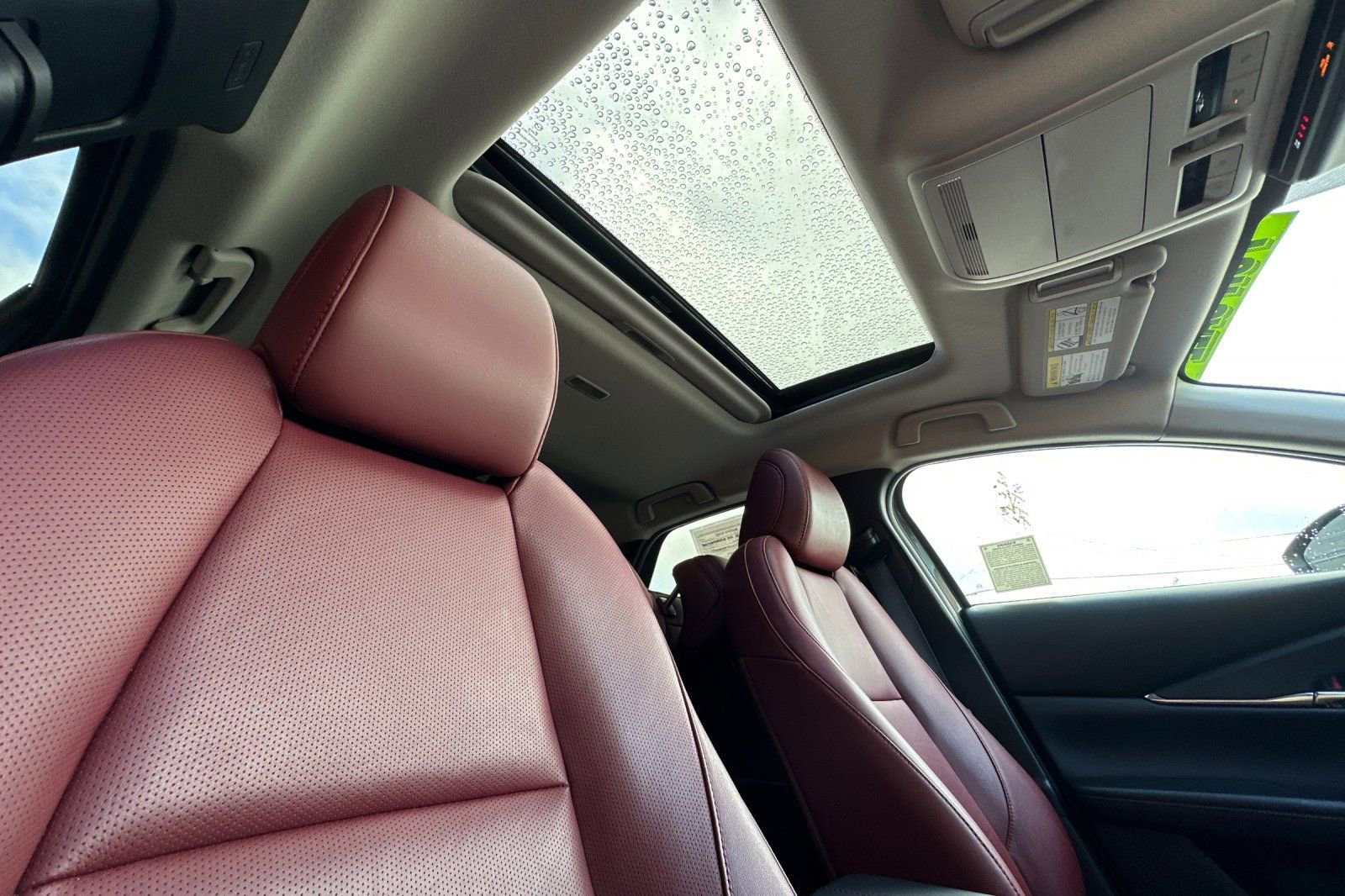 Used 2025 MAZDA CX-30 AWD 2.5 S w/ Preferred Package image 19