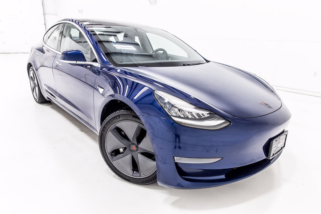 Used 2020 Tesla Model 3 Standard Range Plus RWD image 9