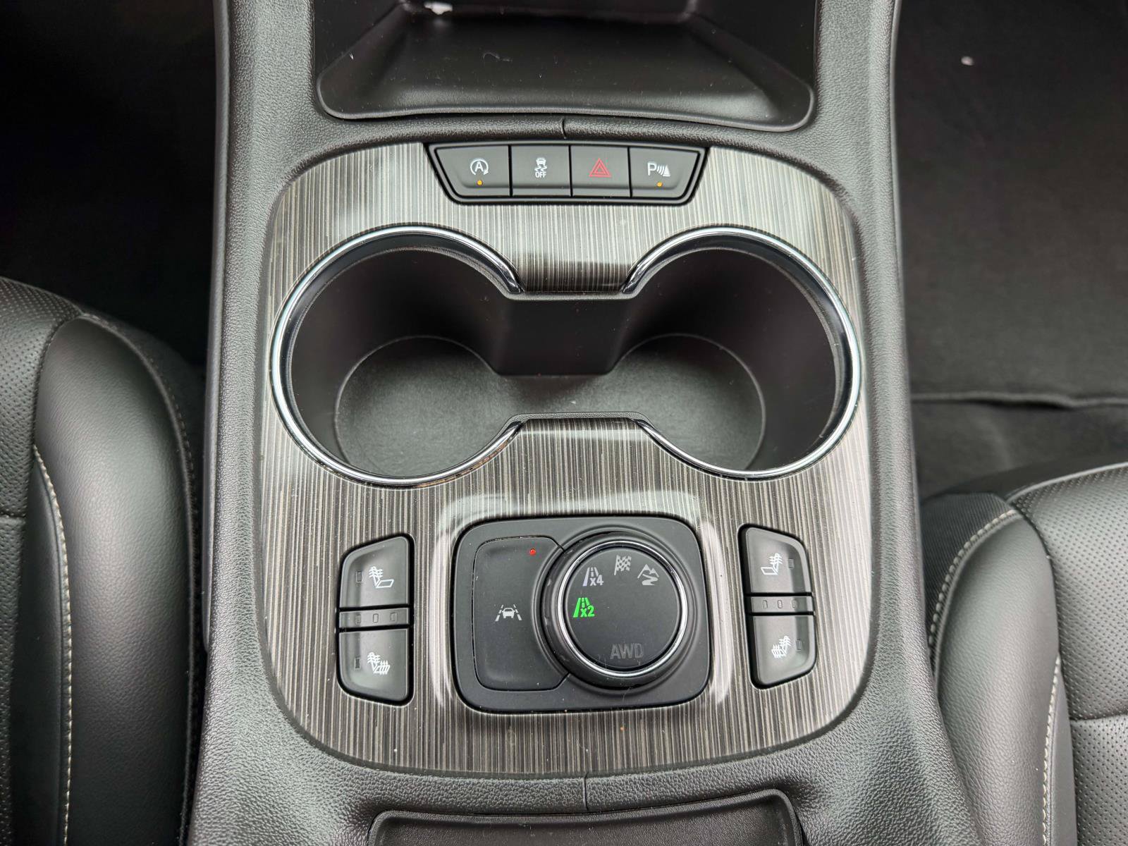Used 2023 GMC Acadia SLT AWD/4WD image 21