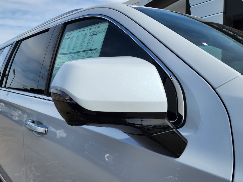 New 2026 GMC Yukon XL Denali w/ Sun & Power Step Package image 10