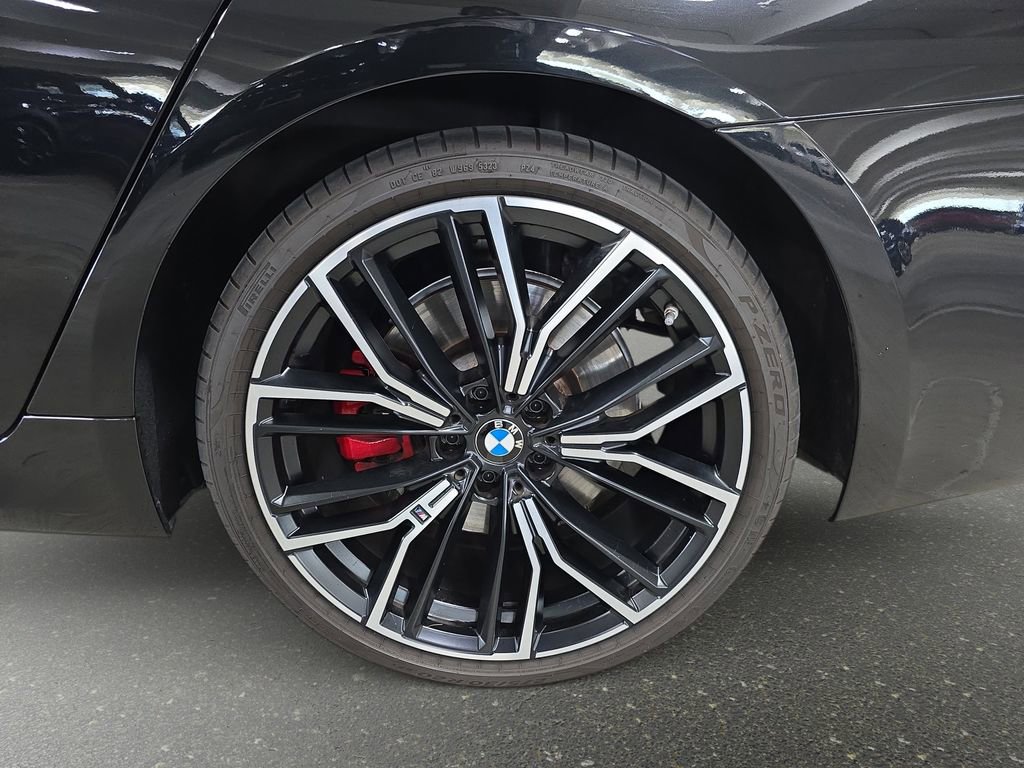 Used 2023 BMW 530i w/ M Sport Package RWD image 32