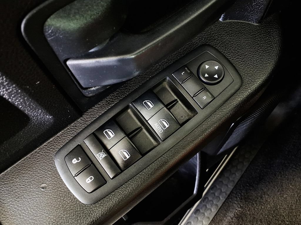 Used 2019 RAM 1500 Tradesman w/ Chrome Plus Package RWD image 25