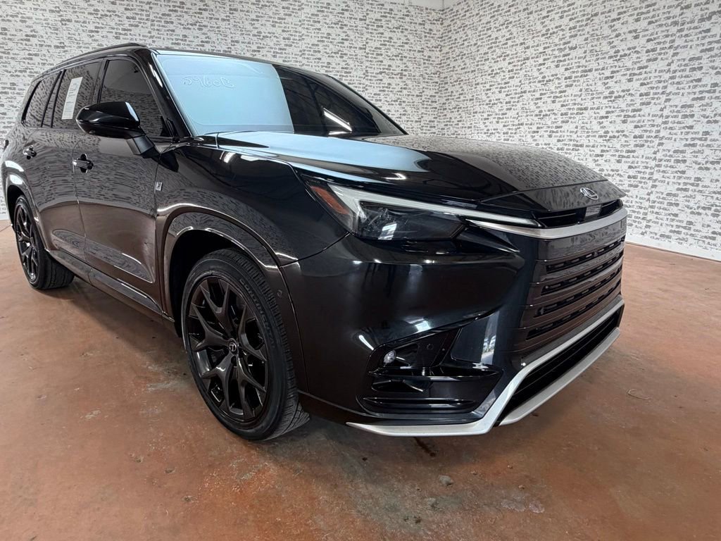 Used 2024 Lexus TX 500h AWD w/ Technology Package image 7