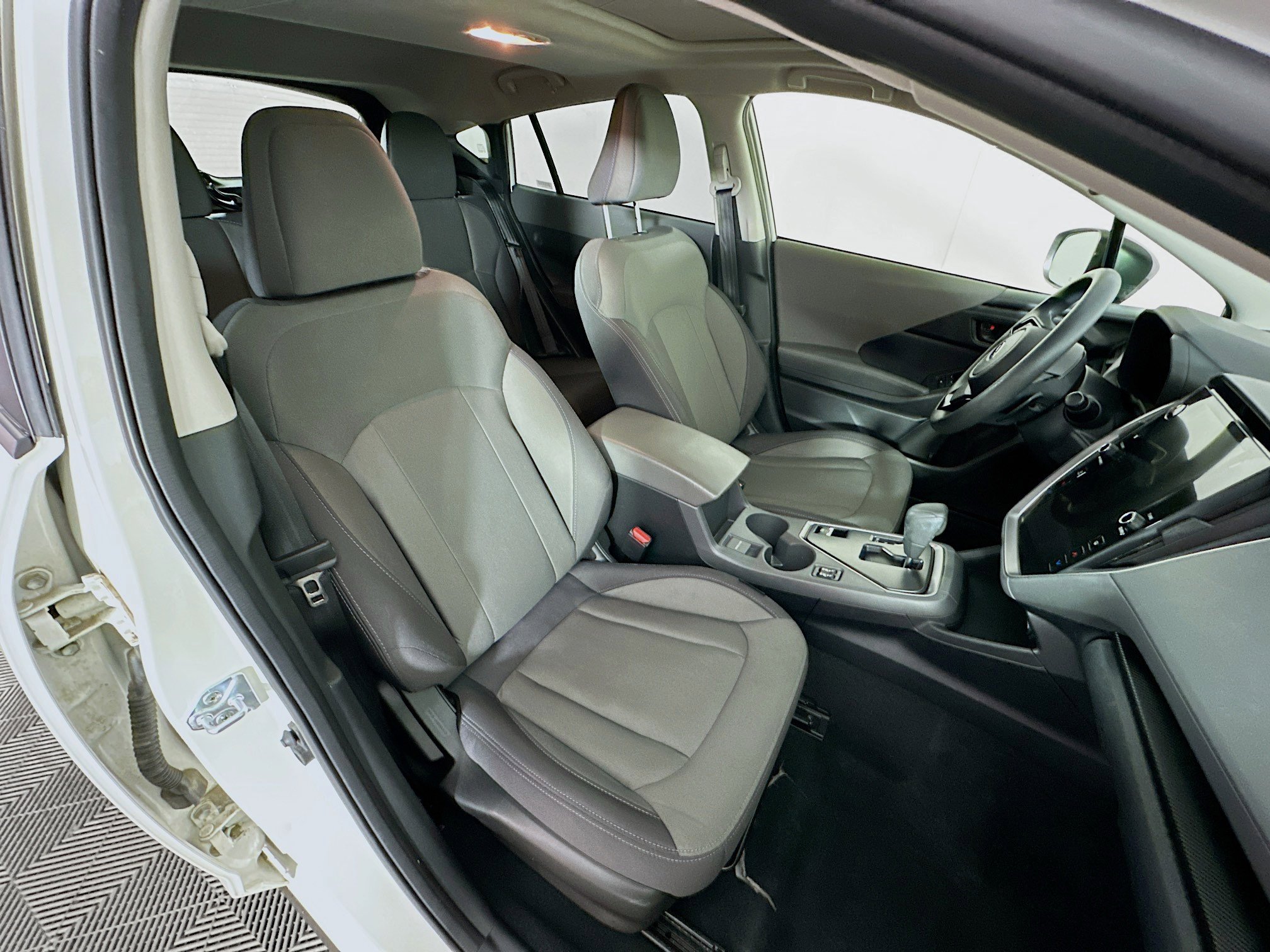 Used 2025 Subaru Crosstrek 2.0i Premium AWD/4WD image 29