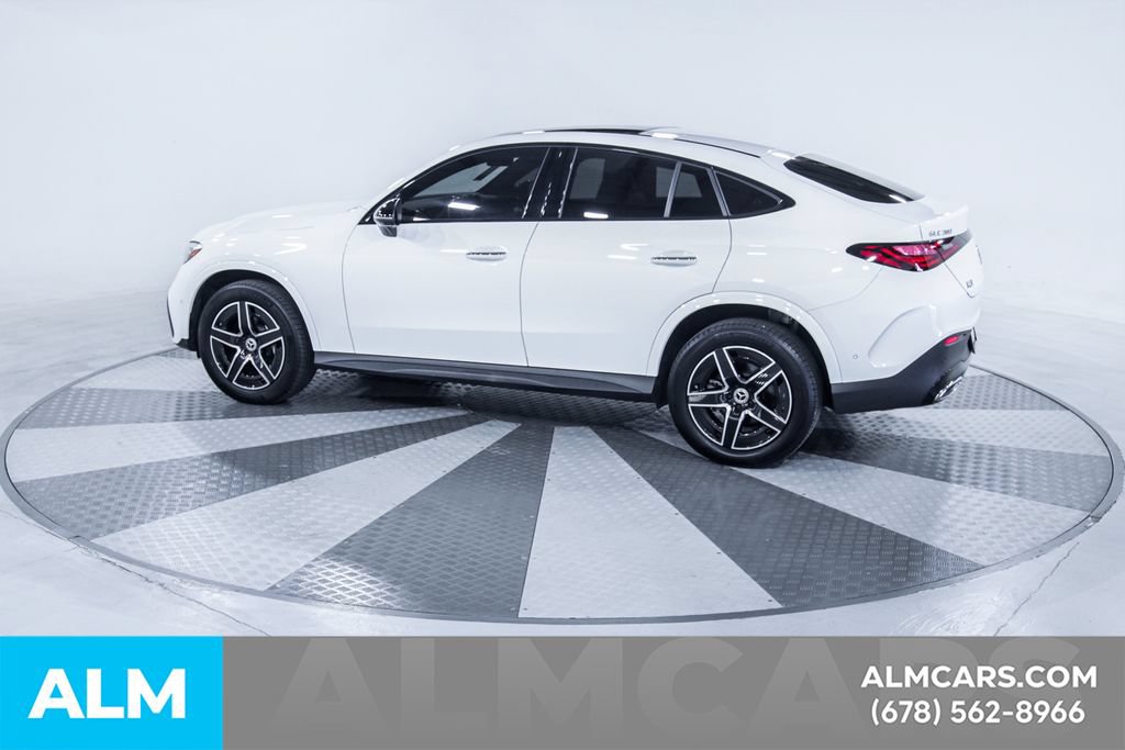 Used 2024 Mercedes-Benz GLC 300 4MATIC w/ AMG Line image 5