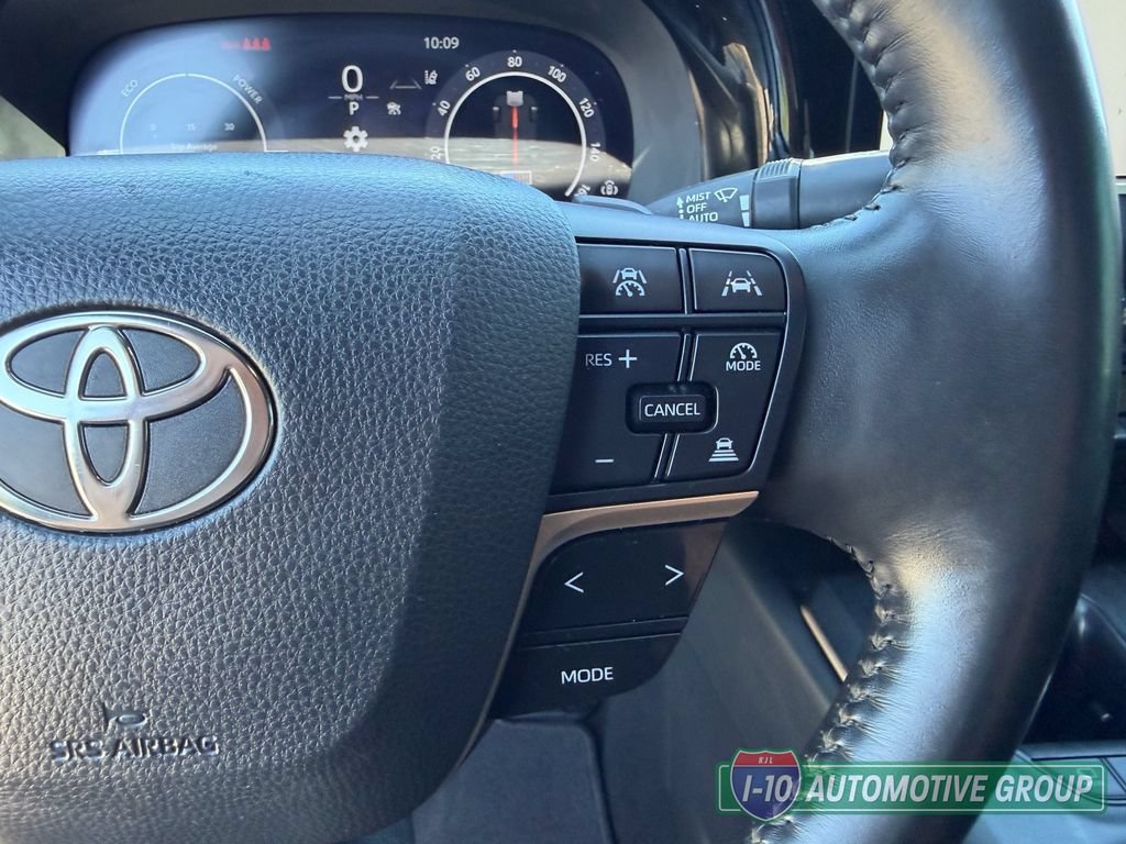 Used 2023 Toyota Crown Platinum w/ Carpet Mat Package (TMS) AWD/4WD image 35
