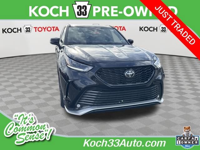 Used 2025 Toyota Highlander XSE image 1