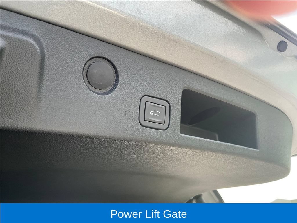 Used 2025 Chevrolet Equinox ACTIV FWD image 24