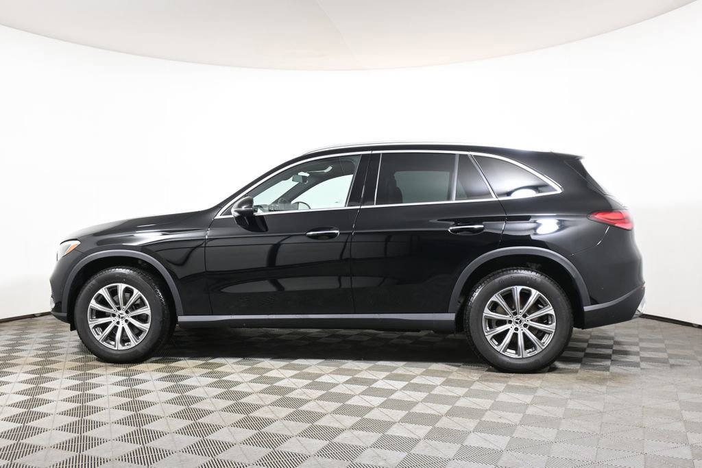Certified 2026 Mercedes-Benz GLC 300 4MATIC image 2