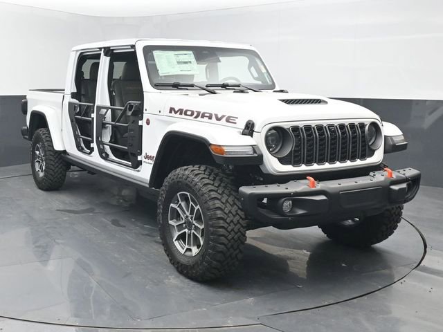 New 2026 Jeep Gladiator Mojave image 1