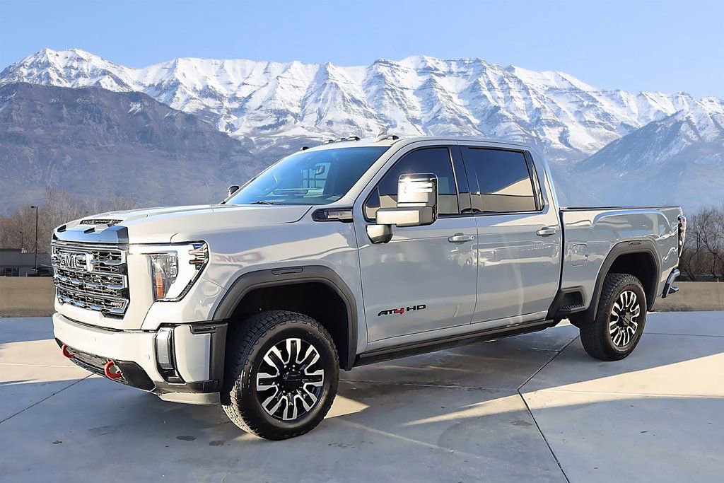 Used 2024 GMC Sierra 3500 AT4 w/ AT4 Premium Plus Package image 2