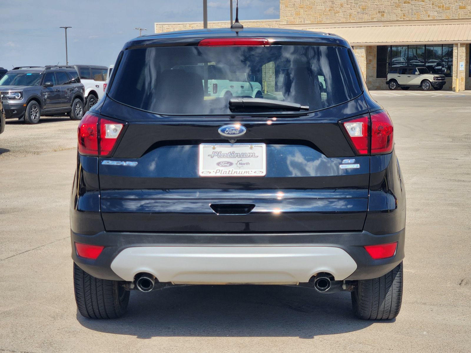 Used 2019 Ford Escape SE FWD image 8