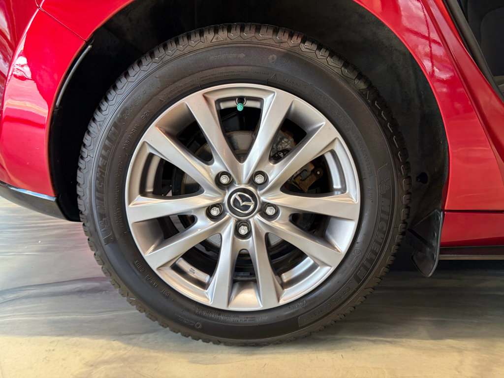 Used 2019 MAZDA MAZDA3 AWD Hatchback image 23