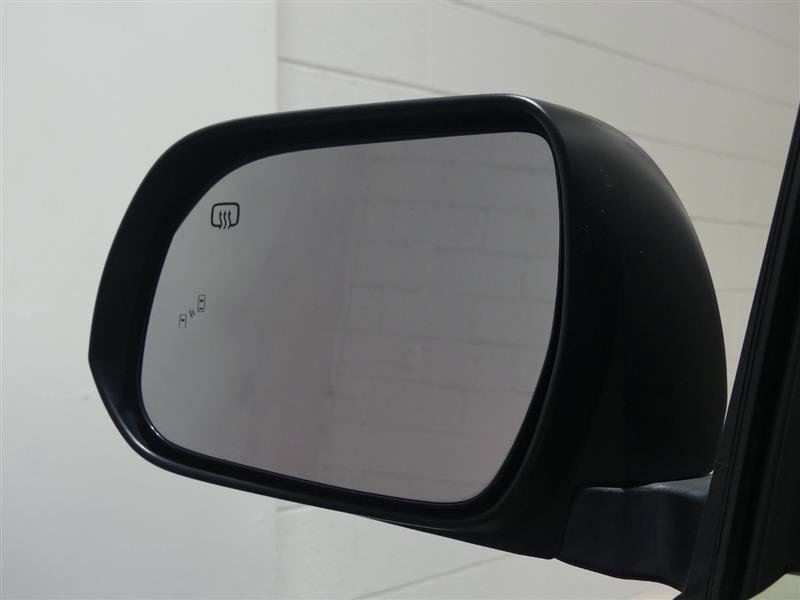 Used 2018 Toyota Sienna XLE Premium AWD/4WD image 14