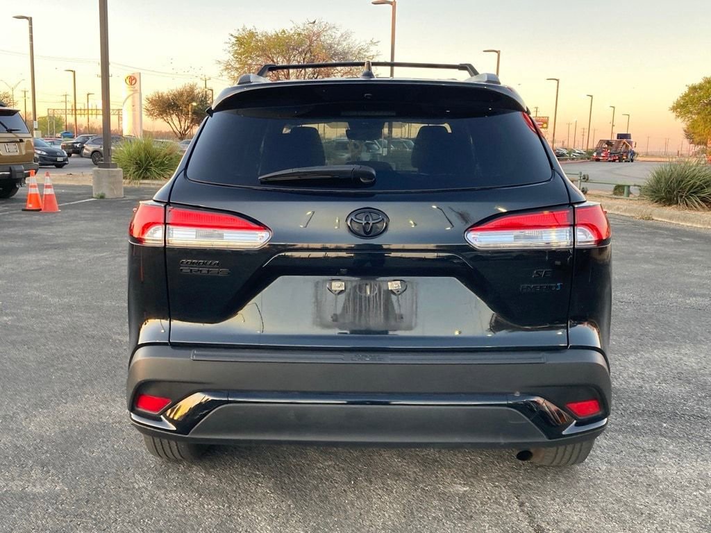 Used 2024 Toyota Corolla Cross SE AWD/4WD image 5