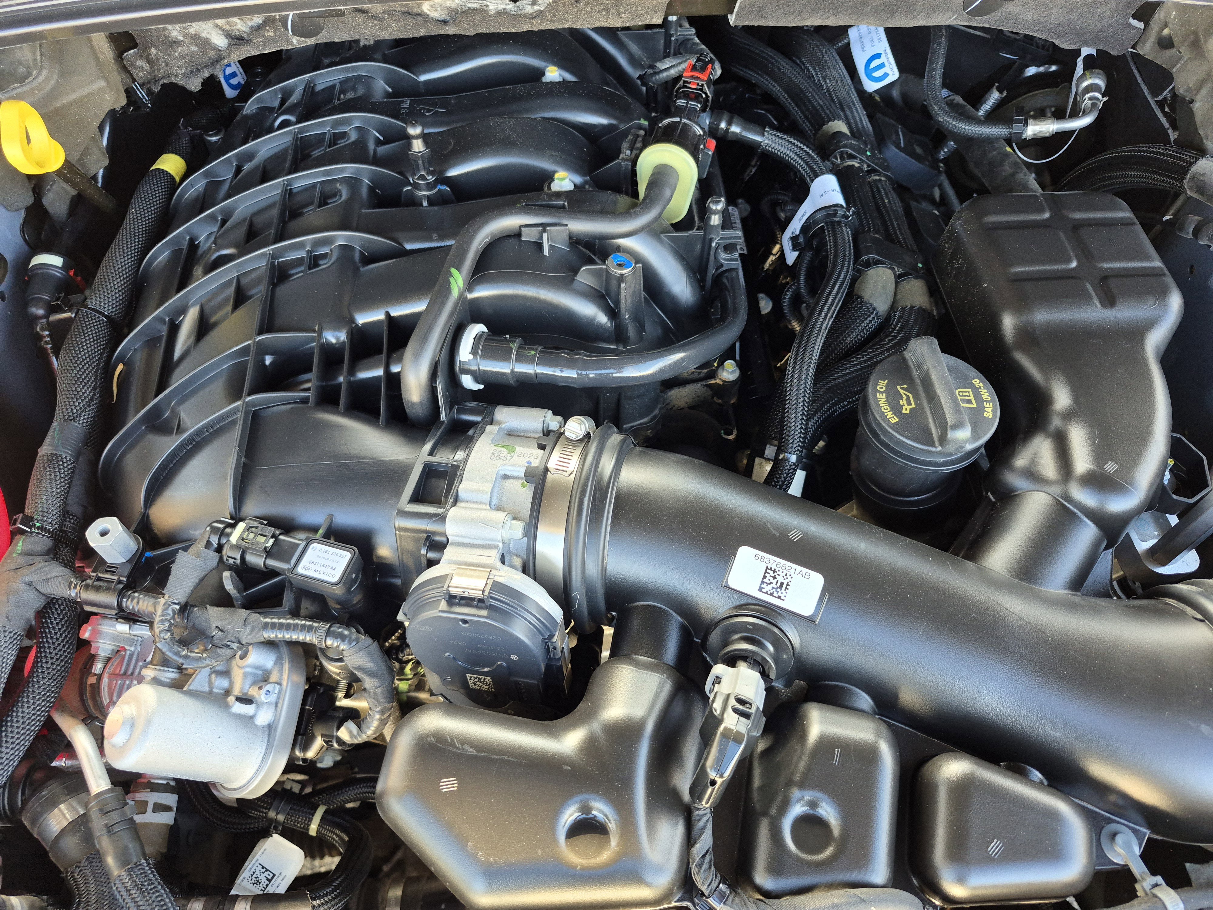 Used 2024 Jeep Grand Cherokee L Limited w/ Luxury Tech Group II image 35