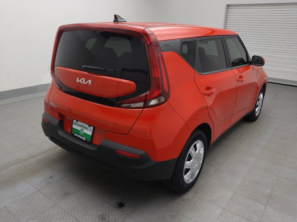 Used 2022 Kia Soul LX FWD image 9