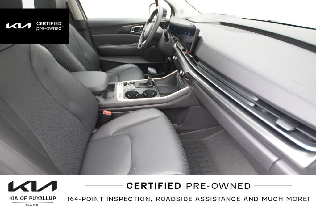 Certified 2025 Kia Carnival SX Prestige image 17