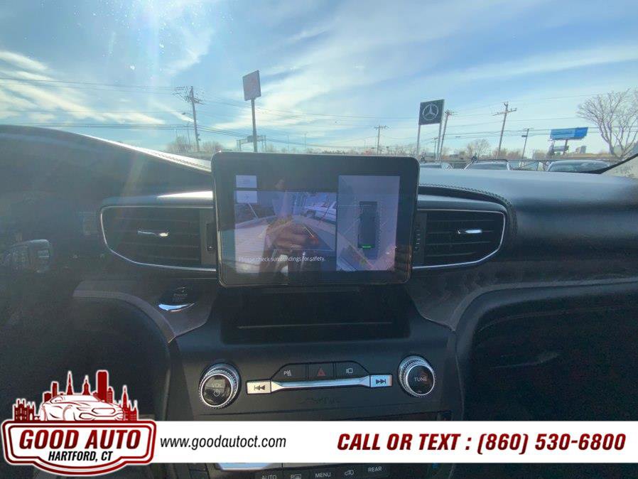 Used 2020 Ford Explorer Platinum image 17