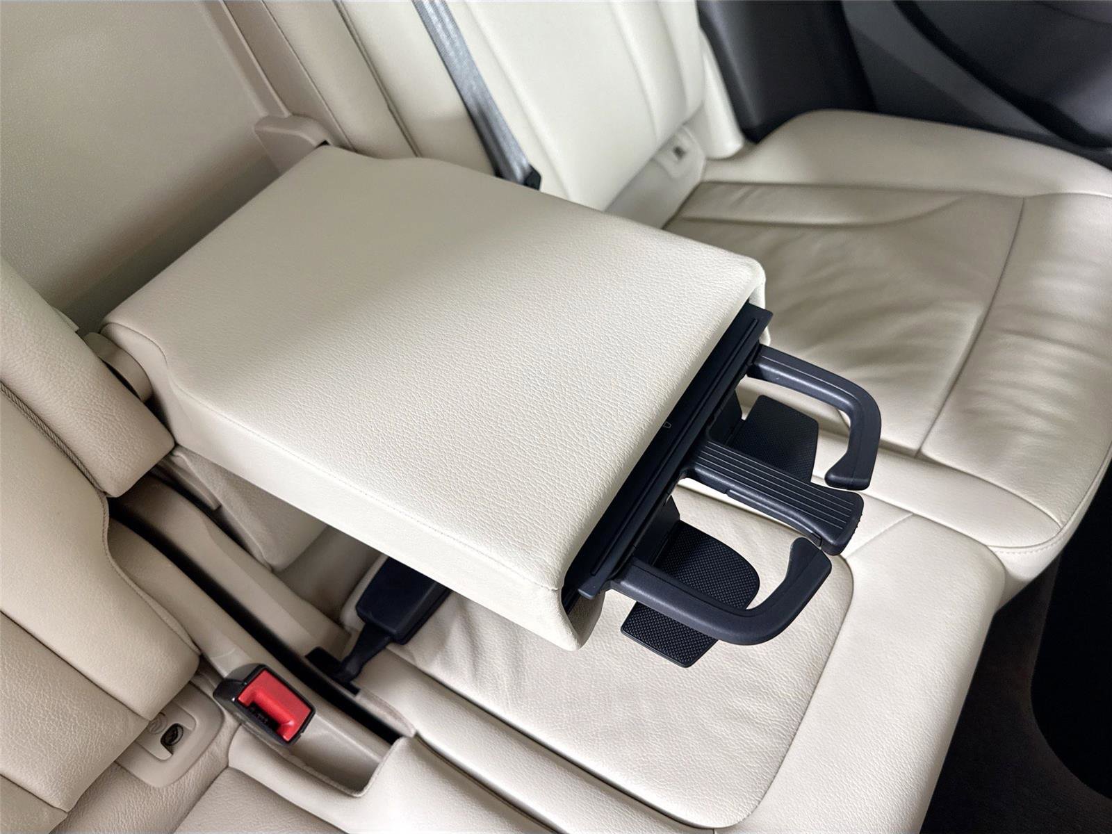 Used 2016 Audi Q5 2.0T Premium image 39