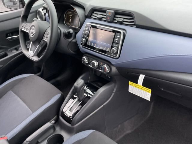 Used 2025 Nissan Versa SV w/ Trunk Package image 20