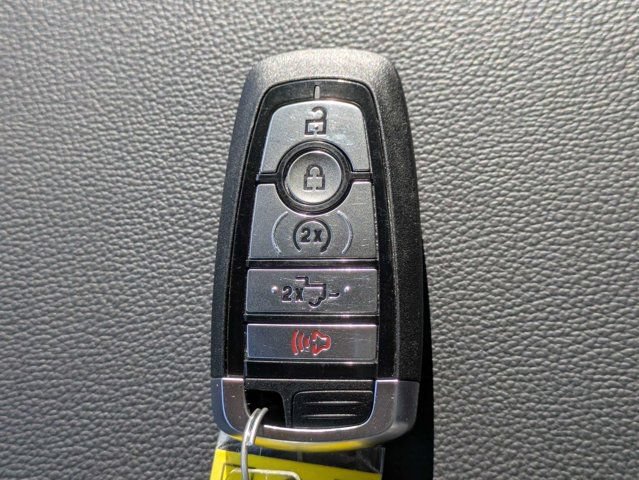 Used 2025 Ford F150 Lariat w/ FX4 Off-Road Package AWD/4WD image 30