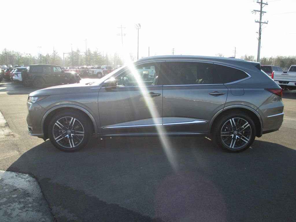 Used 2025 Acura MDX w/ Advance Package image 8