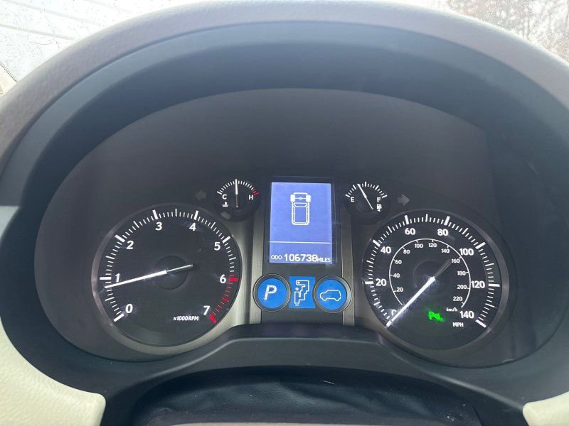 Used 2010 Lexus GX 460 image 24