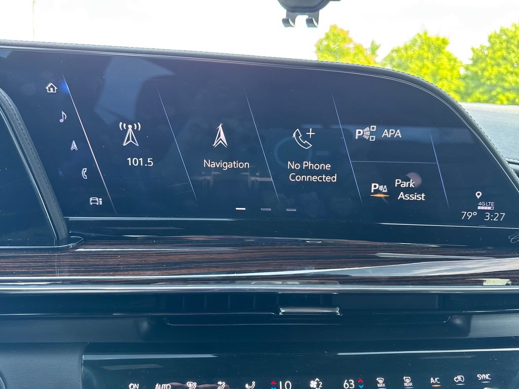 Used 2023 Cadillac Escalade Premium Luxury w/ LPO, Radiant Package AWD/4WD image 29