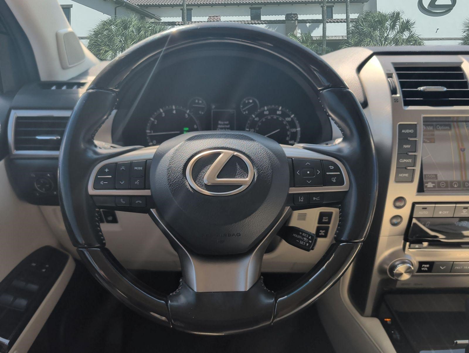 Used 2021 Lexus GX 460 Premium AWD/4WD image 13