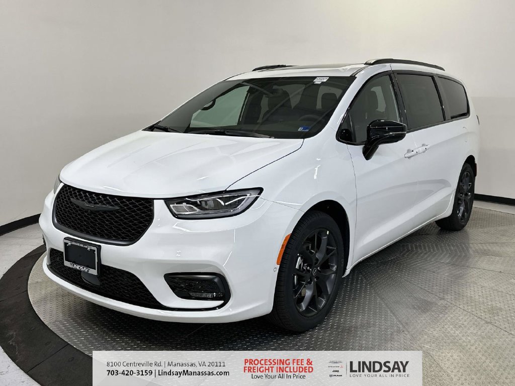 New 2026 Chrysler Pacifica Select w/ S Appearance Package FWD image 4