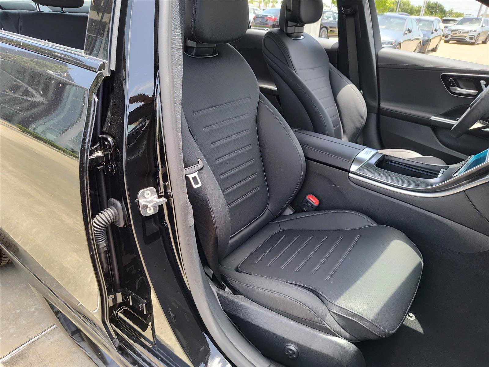 New 2024 Mercedes-Benz C 300 Sedan image 12