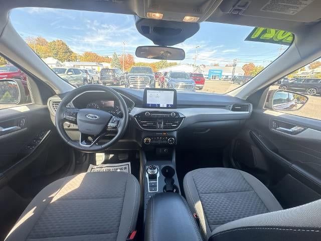 Used 2021 Ford Escape SE w/ Cold Weather Package image 21