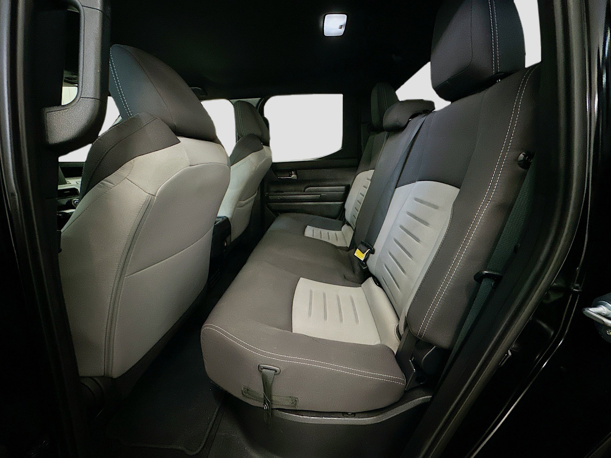 Used 2025 Toyota Tacoma TRD Off-Road image 28