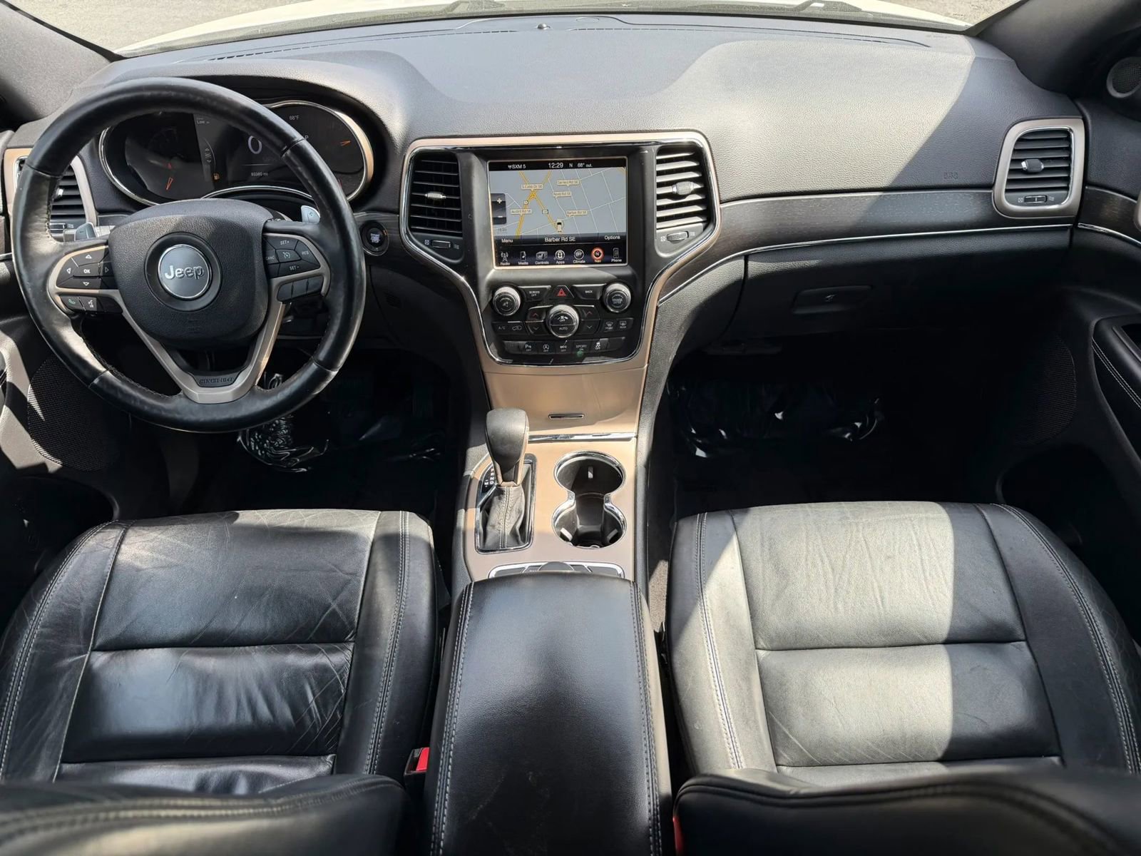 Used 2017 Jeep Grand Cherokee Limited AWD/4WD image 18