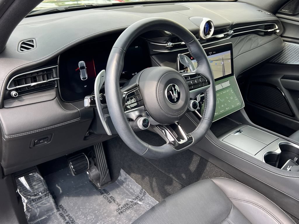Used 2023 Maserati Grecale GT AWD/4WD image 17