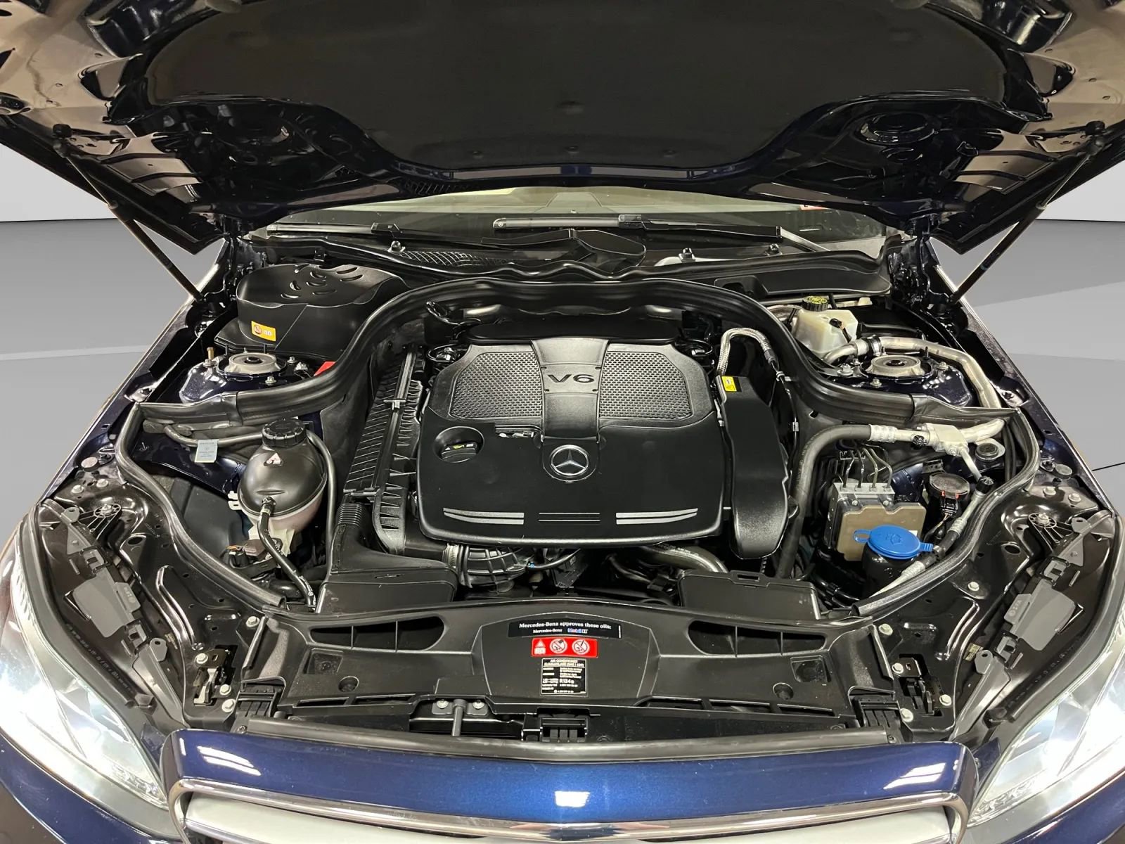 Used 2015 Mercedes-Benz E 350 Sedan w/ Premium 1 Package image 27