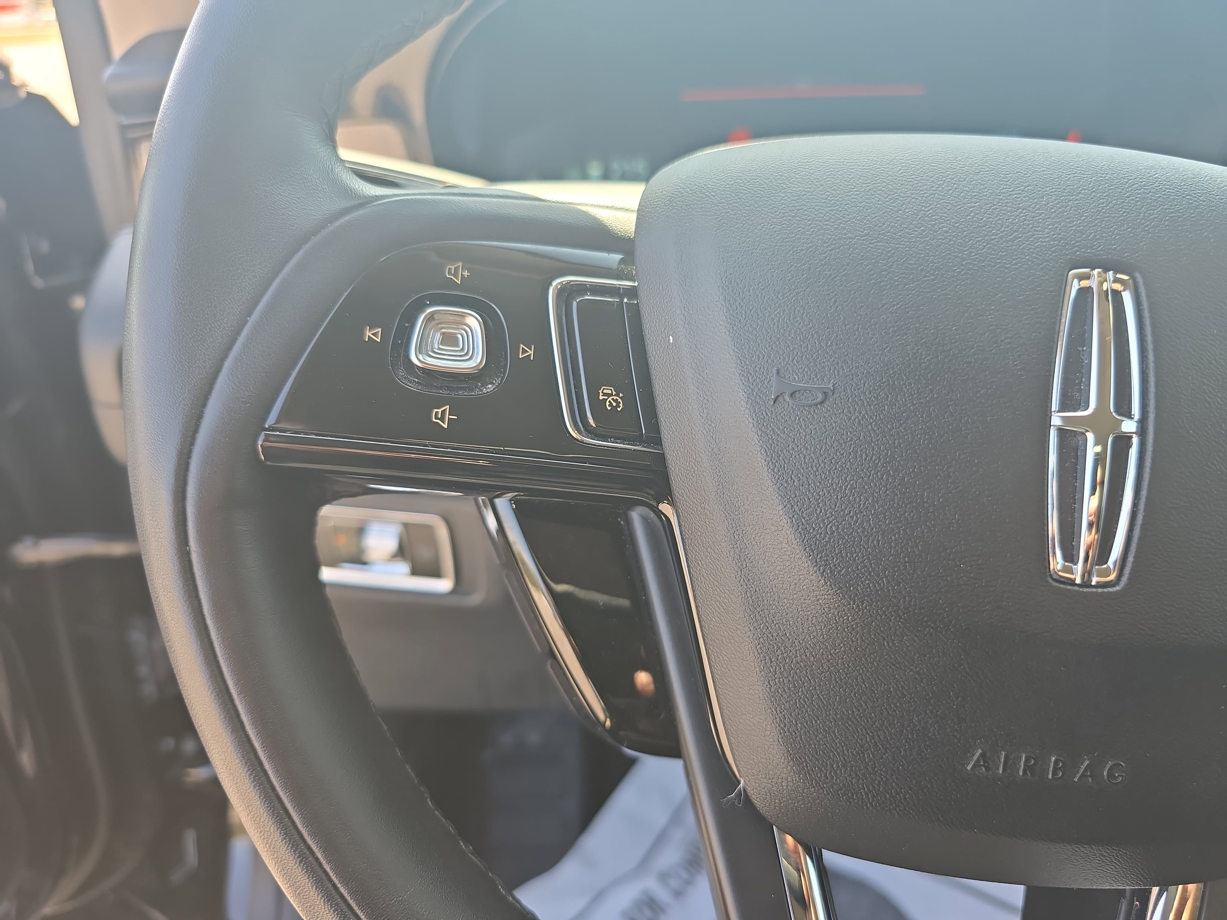 Certified 2024 Lincoln Corsair Reserve w/ Equipment Group 201A image 16