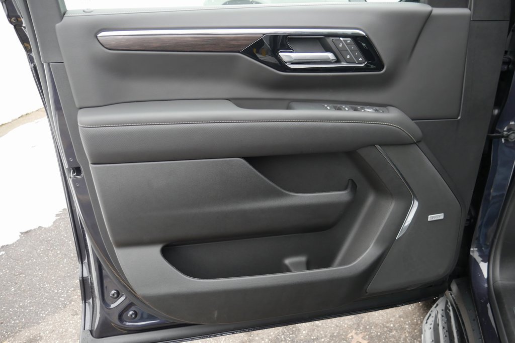 New 2026 Chevrolet Tahoe Premier w/ Sun And Tow Package image 31
