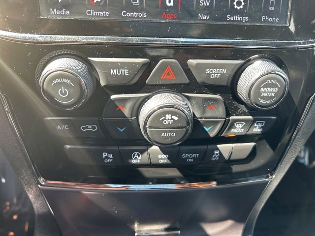 Used 2020 Jeep Grand Cherokee Limited X AWD/4WD image 19