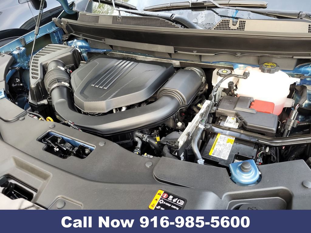 New 2026 Chevrolet Traverse Z71 w/ LPO, Floor Liner Package image 35