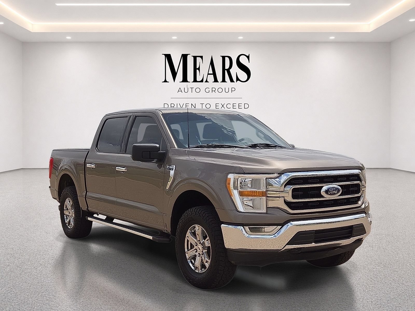 Used 2023 Ford F150 XLT w/ Equipment Group 301A Mid AWD/4WD image 7