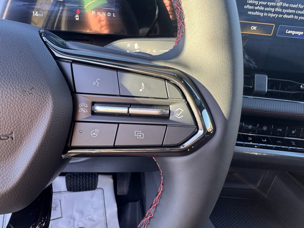 New 2026 Chevrolet Equinox RS w/ Convenience Package III image 4