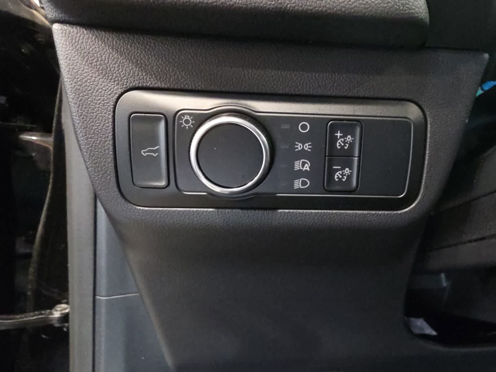 Used 2024 Ford Escape ST-Line w/ Tech Pack #1 AWD/4WD image 18