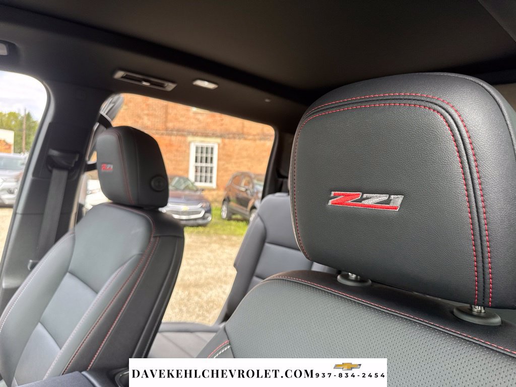 Certified 2025 Chevrolet Traverse Z71 AWD/4WD image 18