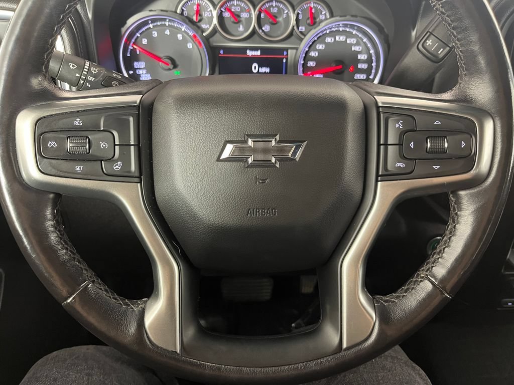 Used 2021 Chevrolet Silverado 1500 RST w/ Bed Protection Package AWD/4WD image 16