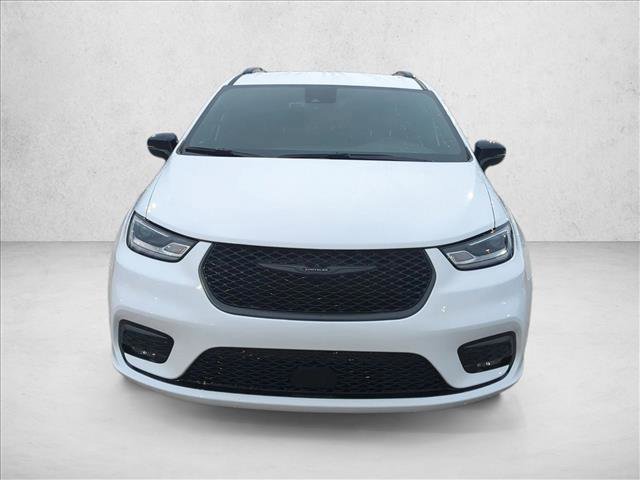 New 2026 Chrysler Pacifica Select w/ S Appearance Package FWD image 6